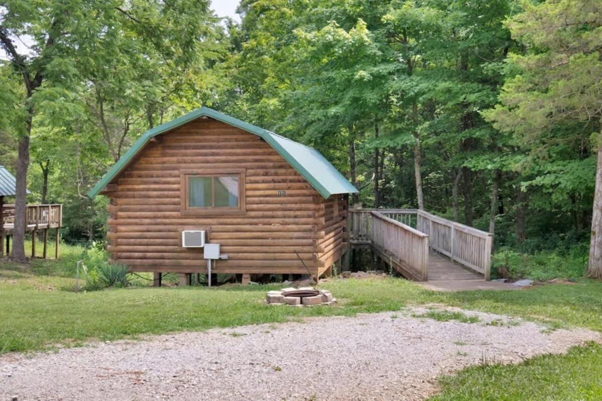 Rustic With Pool Access